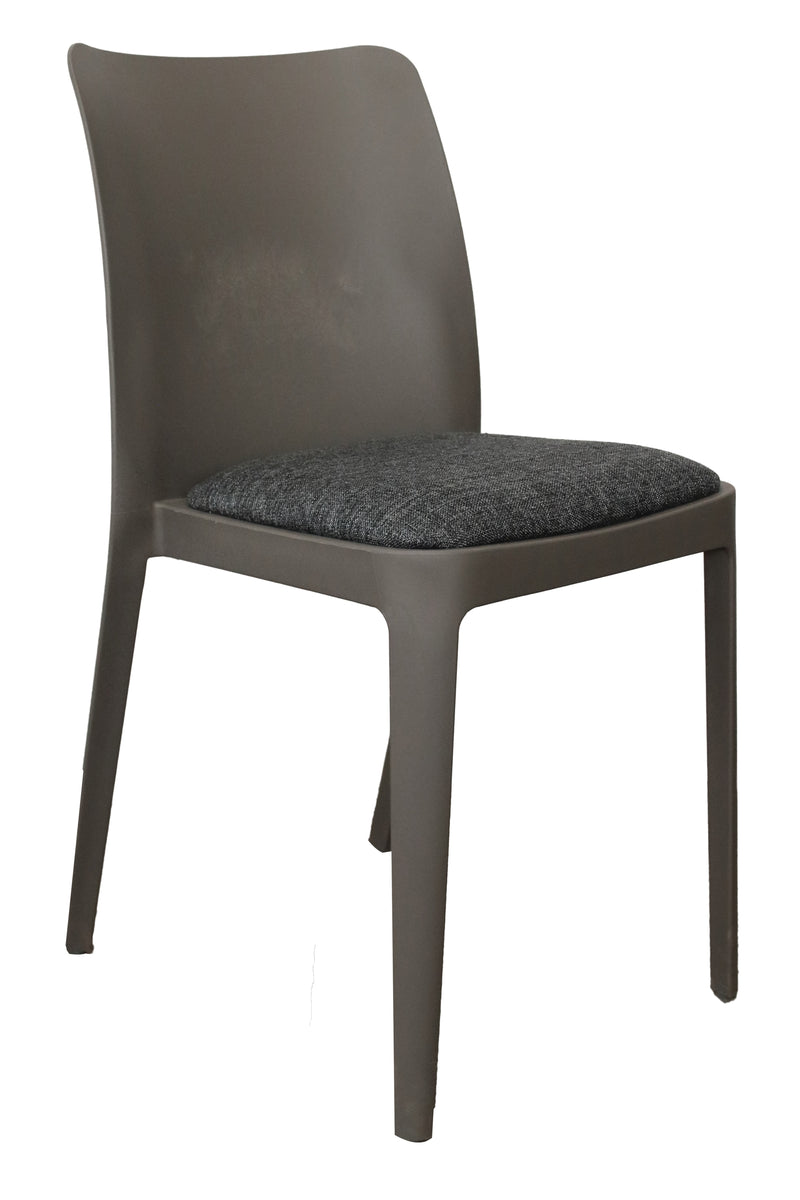 Silla Solei con asiento tapizado