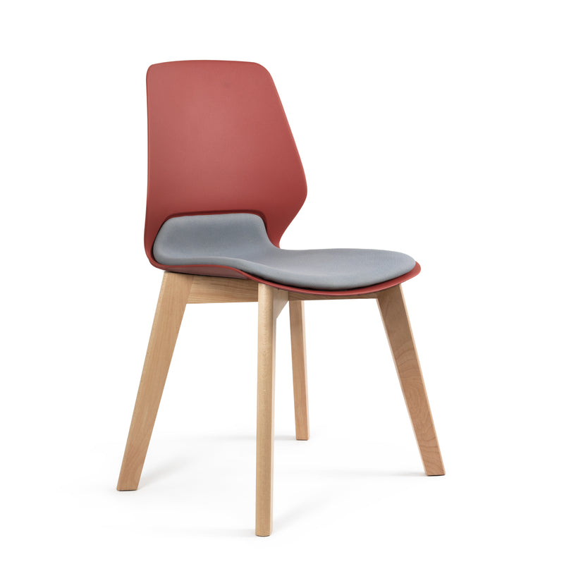 Silla Kolbe B. madera, asiento tapizado